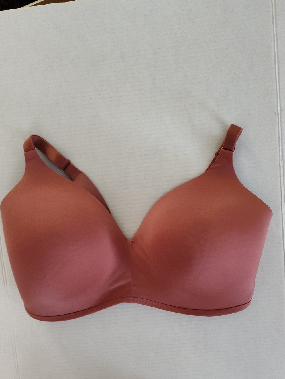 Soma Vanishing 360 Wireless Bra Size 40H Dusty Pink